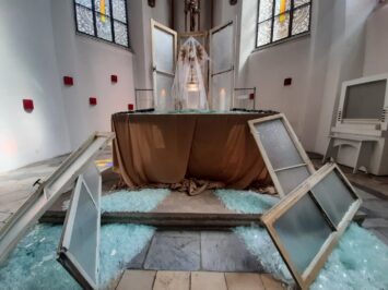 Nietypowy Grób Pański w Maciejówce