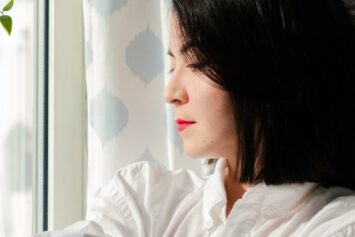 Nawilżanie skóry twarz podczas ciąży – wskazówki