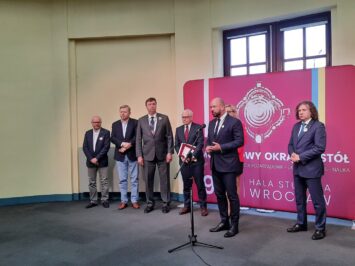 Samorządowy Okrągły Stół: ￼Wrocław przygotował rekomendacje do „białej księgi”