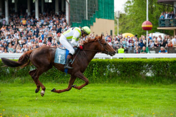 Pierwsze gonitwy uczniowskie i arabskie debiuty