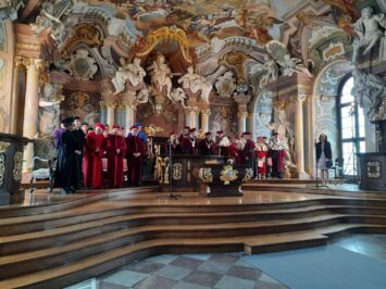 Doktorat Honorowy dla Olgi Tokarczuk 