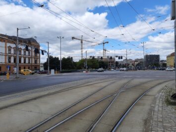 Dobiegł końca remont największego węzła tramwajowego przy pl. Jana Pawła II