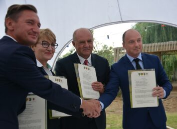 Cztery samorządy razem dla ratowania Odry. Marszałkowie nadodrzańskich regionów podpisali Porozumienie