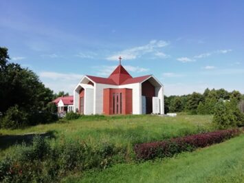 Parafia pw. NMP Bolesnej na Strachocinie