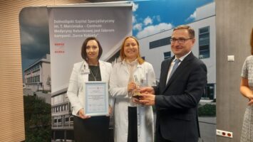 Zawał serca i udar mózgu najczęstszymi przyczynami zgonów kobiet. Kampania „Serce kobiety”