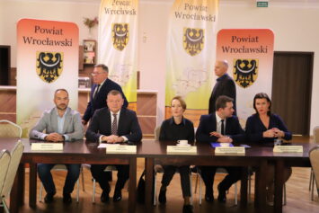 Przedstawiciele administracji rządowej i samorządowej o porządku i bezpieczeństwie