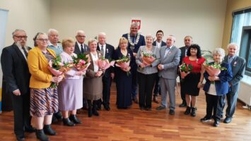 Miłość kwitnie wokół nas