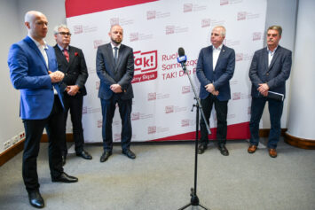 Opozycja krytykuje budowę wojewódzkiego Szpitala Onkologicznego. DCO komentuje