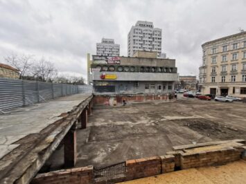 Remont esplanady na Placu Grunwaldzkim opóźniony