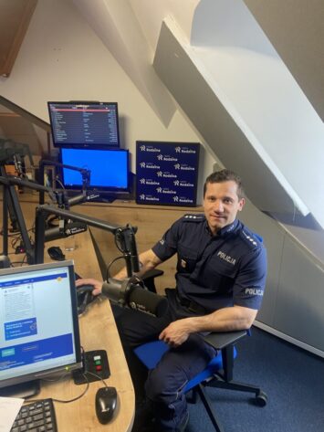 700 tys. złotych ukradli seniorce z Wrocławia metodą na policjanta, tłumaczymy jak nie dać się oszukać