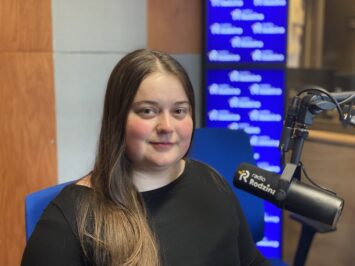 Let’s Talk About… – cykl spotkań konwersacyjnych