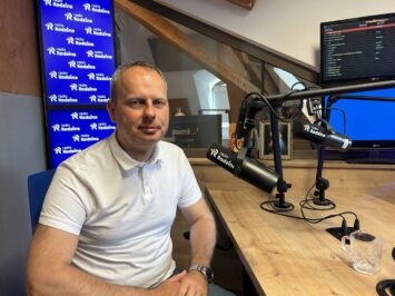 Poseł Paweł Hreniak: W sprawie relokacji migrantów powinniśmy słuchać głosów Polaków