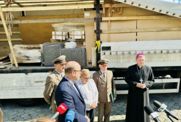 Transport darów na Ukrainę