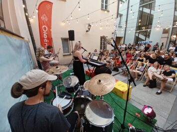 W oleśnickim ratuszu uruchomiono Wakacyjne Patio