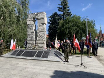 Jeżeli zapomnę o nich, Ty, Boże, zapomnij o mnie
