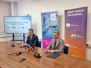 Murale na stacjach energetycznych TAURONA