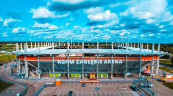 Stadion Zagłębia Lubin z nową nazwą – wita kibiców KGHM ZAGŁĘBIE ARENA