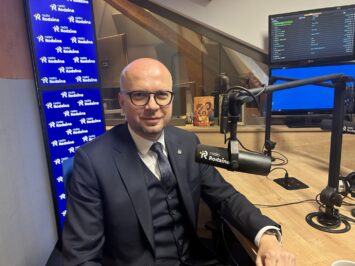 Wiceprezydent J. Mazur: Rośnie optymizm i identyfikacja z klubem