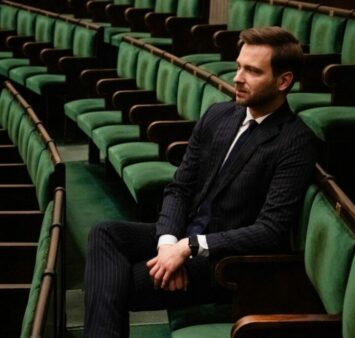 Radomir Wit: Mam poczucie, że politycy obozu kończącej się władzy nie zrozumieli, co się wydarzyło