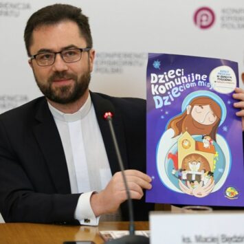 Dzieci komunijne dzieciom misji