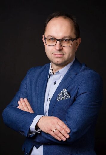 Politolog prof. Jacuński: Porażka Trzeciej Drogi. Lewica na plusie. Bogdan Zdrojewski fenomenem￼