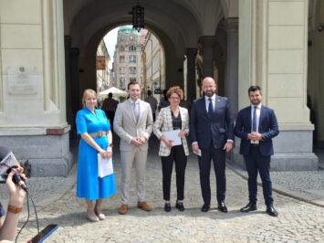 O bezpieczeństwie, finansach, KPO i mieszkaniach