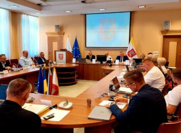 Wotum zaufania i absolutorium dla Burmistrza Oleśnicy