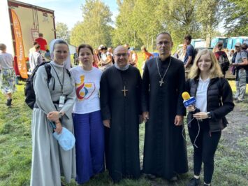 Pielgrzymi na synodalnym szlaku