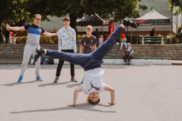 Co nowego w CK Agora? Wystawy, koncerty i… chór gospel