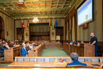 Będą dodatkowe pieniądze w budżecie na sytuację kryzysową po przejściu wody. Wrocław pomoże też poszkodowanym gminom