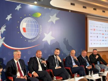 „Spokojnie to już było. Europa a wojna na Wschodzie”. Panel z szefem MON-u