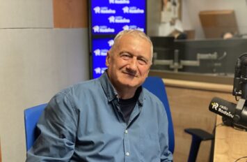 Widzieć świat aparatem przez różowe okulary