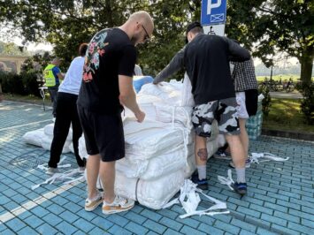 Nowy punkt wydawania worków z piaskiem