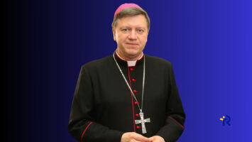 Ks. abp Józef Kupny: Kościół naprawdę pomaga