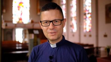 Wychowujmy razem – rozmowa z ks.dr Markiem Studenskim