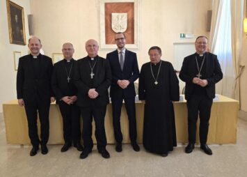 Kard. Ryś: W sercu synodalności jest doświadczenie wiary