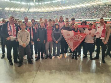 Reprezentanci Polski przeznaczyli premie na pomoc młodym piłkarzom