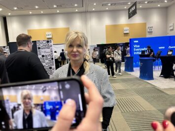 Radio Rodzina w USA: Polacy w Kalifornii zagłosują fifty-fifty