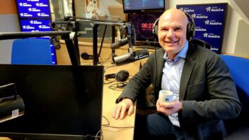 Prof. Tomasz Zatoński: Seniorzy. Badanie słuchu raz w roku