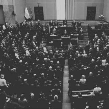 Czy ufamy instytucjom publicznym [zapowiedź]