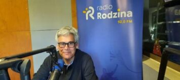 „Radiowy KaOwiec” spotkanie z Pawłem Skrzywankiem