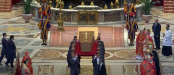 10:00 Transmisja pogrzebu papieża Franciszka