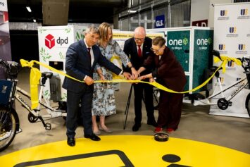 Mikrohub przeładunkowy dla kurierów i dostawców w parkingu pod NFM