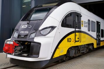 Pociągi pojadą do Lwówka Śląskiego i Kowar