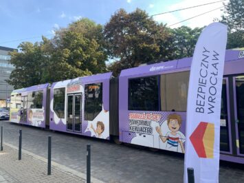 „Razem w bezpiecznej drodze przez Wrocław” – podsumowanie wrześniowych działań