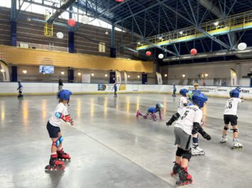 Zajrzeliśmy na zajęcia z wf-u na rolkach w Hali Orbita