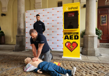 Defibrylatory AED dostępne 24/7 na wrocławskich paczkomatach