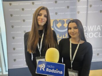 Młodzi z pasją – gala stypendialna Powiatu Wrocławskiego 2025