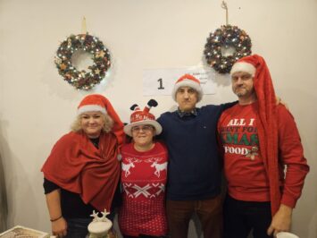 Kiermasz Bożonarodzeniowy na Walońskiej – Dolny Śląsk wspiera twórców z WTZ-ów i ZAZ-ów