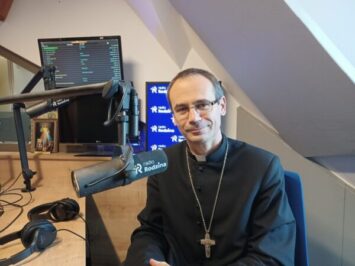 Bp Maciej Małyga: Boże Narodzenie pozwala doświadczyć Boga tu i teraz